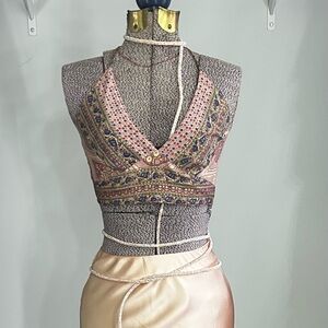 Southern Portuguese fashion halter